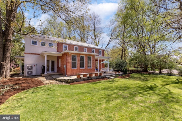 465 Hillcrest Ave, State College, PA 16803 - back of property featuring a yard and brick siding