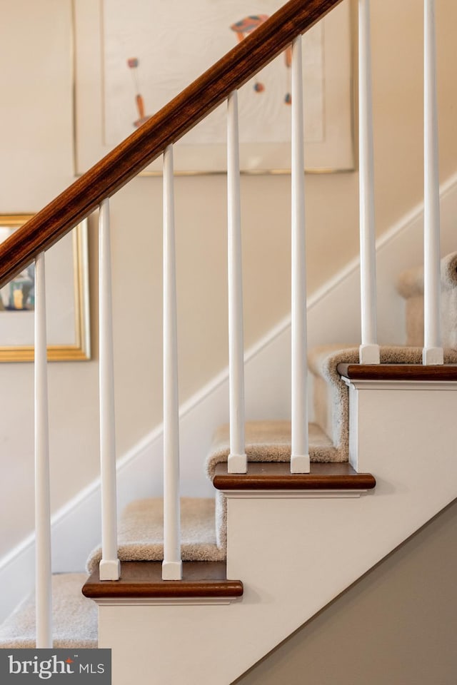 465 Hillcrest Ave, State College, PA 16803 - view of room details