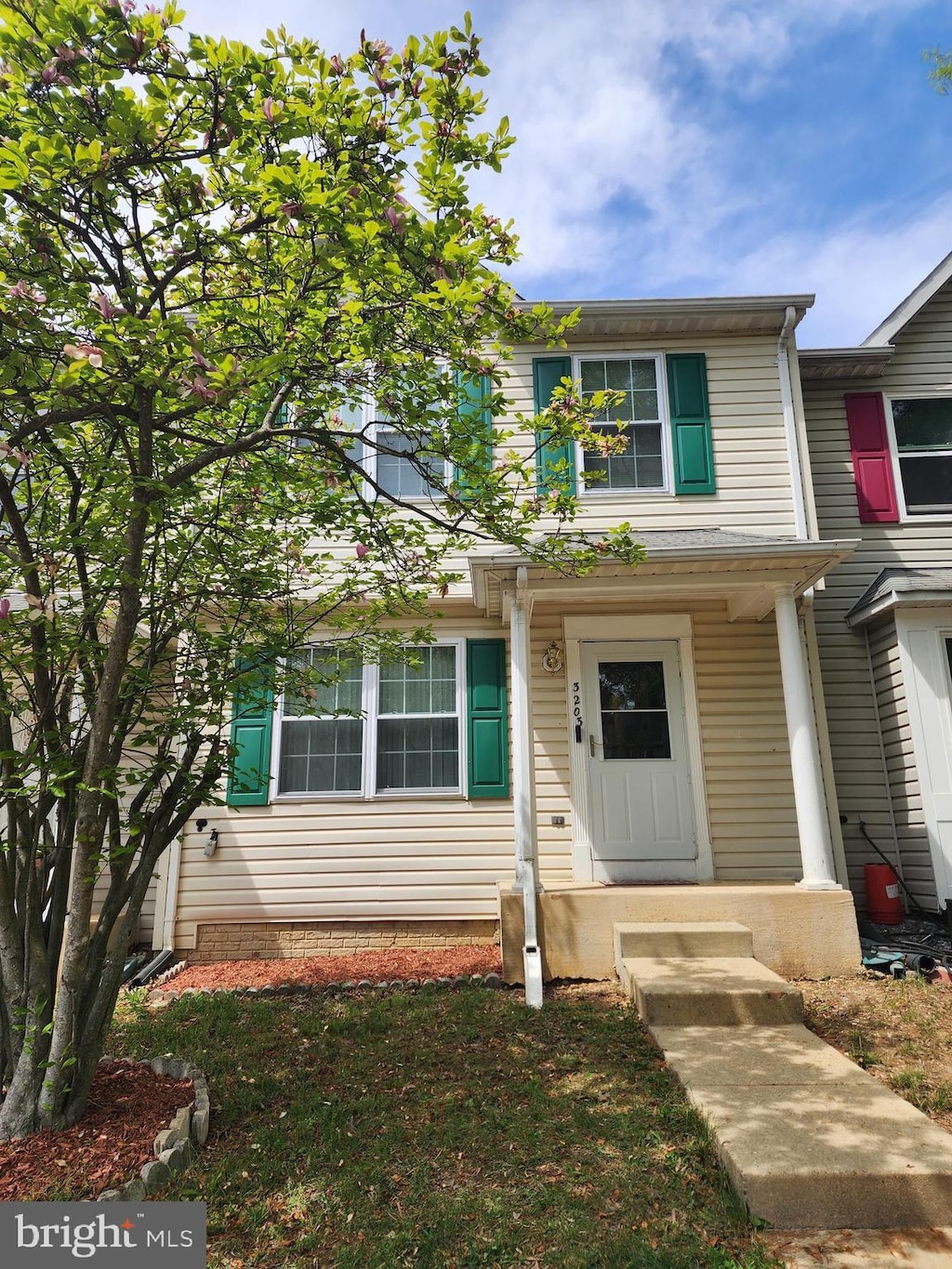 view of townhome / multi-family property