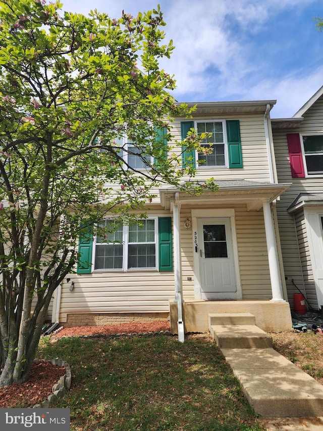 view of townhome / multi-family property