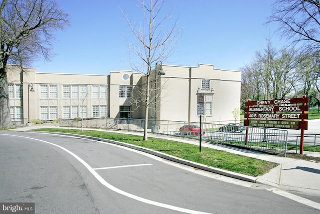 4416 Stanford St, Chevy Chase, MD 20815 - view of street featuring curbs and sidewalks