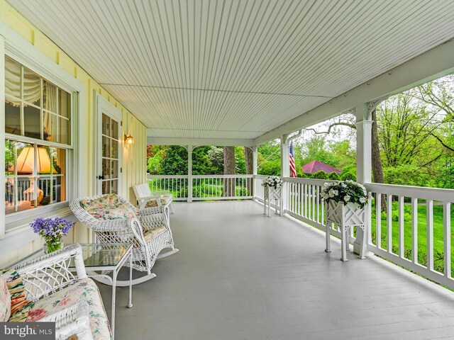 view of patio / terrace featuring covered porch