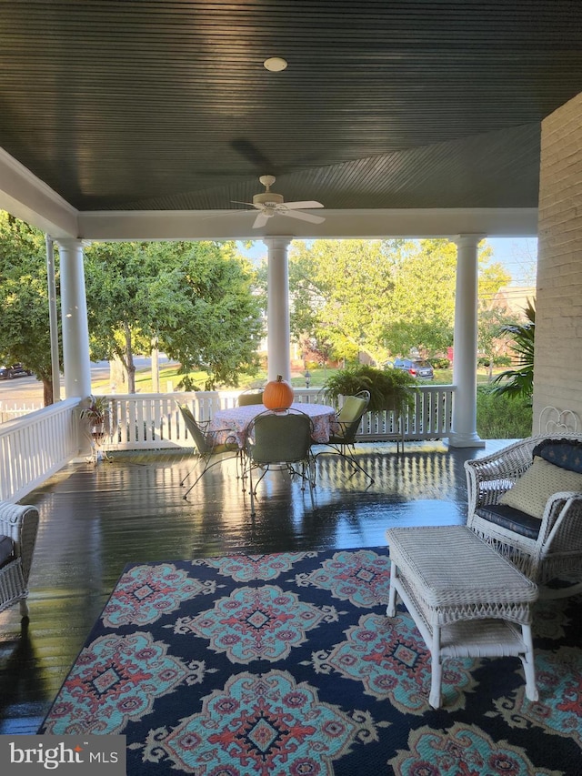 view of patio / terrace featuring a porch and a ceiling fan