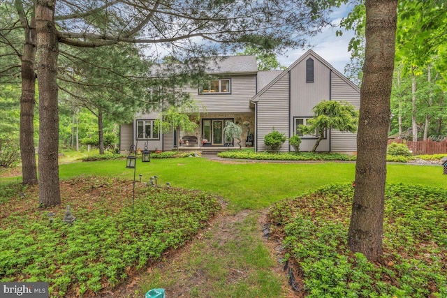 8 Winchester Ct, Tabernacle, NJ 08088 - view of front facade with a front lawn