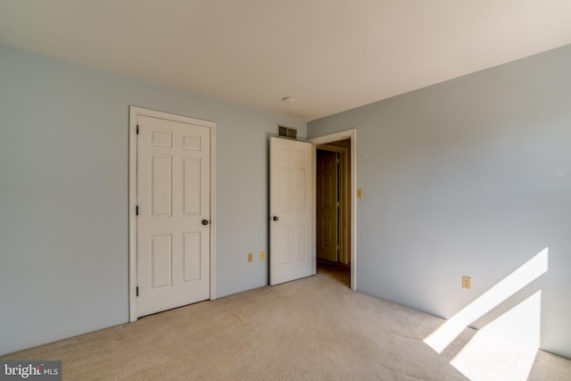 1114 Colonial Rd, Lancaster, PA 17603 - unfurnished bedroom featuring light colored carpet and visible vents