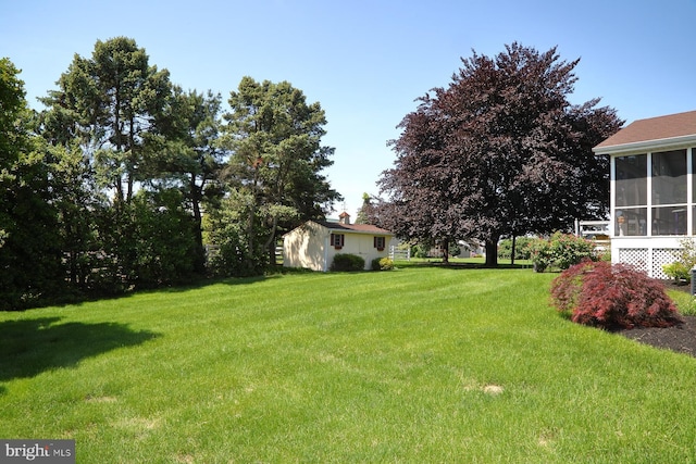 2426 Mount Pleasant Rd, Mount Joy, PA 17552 - view of grassy yard featuring a sunroom