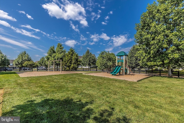 9743 Wyndham Dr, Frederick, MD 21704 - view of community play area