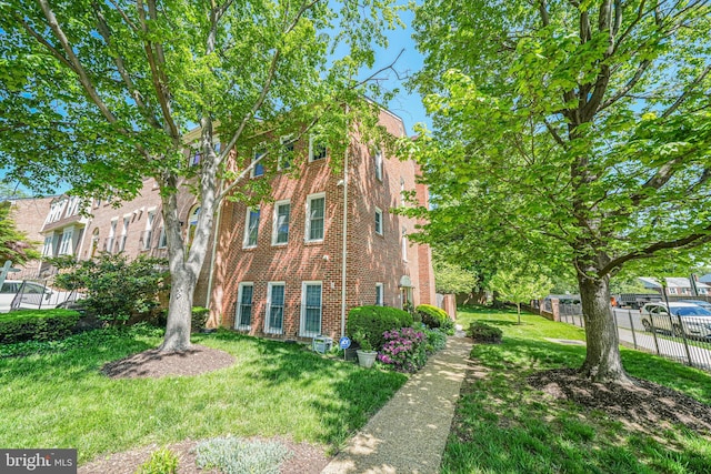2 S Manchester St S, Arlington, VA 22204 - view of building exterior