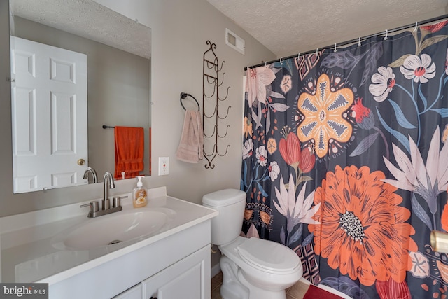 2417 Buck Hill Rd, Gerrardstown, WV 25420 - full bathroom featuring vanity, visible vents, curtained shower, toilet, and a textured ceiling