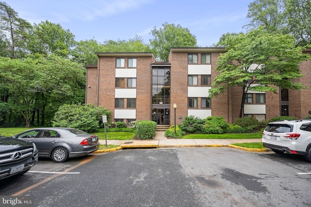 1423 Northgate Sq Unit 1423-11C, Reston, VA 20190 - view of property with uncovered parking