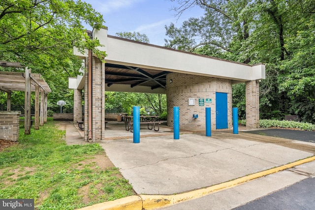 1423 Northgate Sq Unit 1423-11C, Reston, VA 20190 - view of vehicle parking