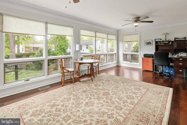 sunroom / solarium featuring visible vents
