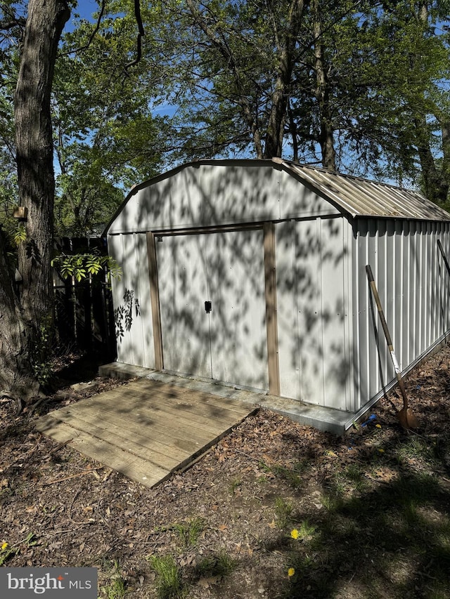 view of outbuilding featuring an outdoor structure