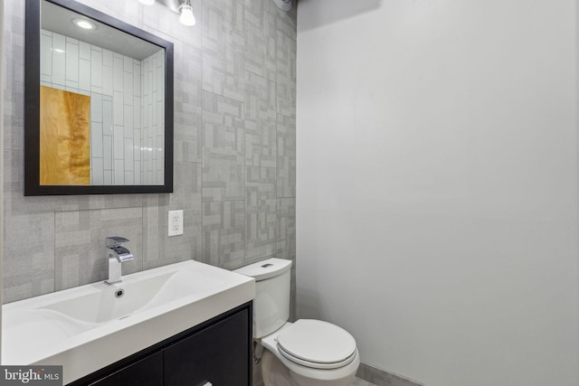 1211 Annin St, Philadelphia, PA 19147 - half bath featuring vanity, toilet, and baseboards