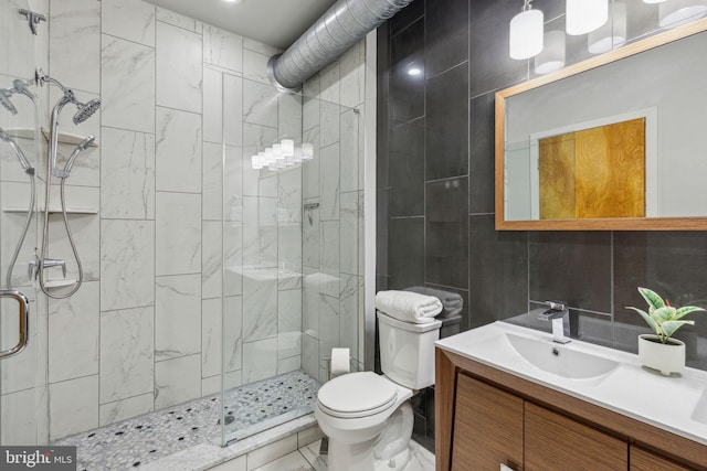 1211 Annin St, Philadelphia, PA 19147 - bathroom featuring vanity, toilet, and a shower stall
