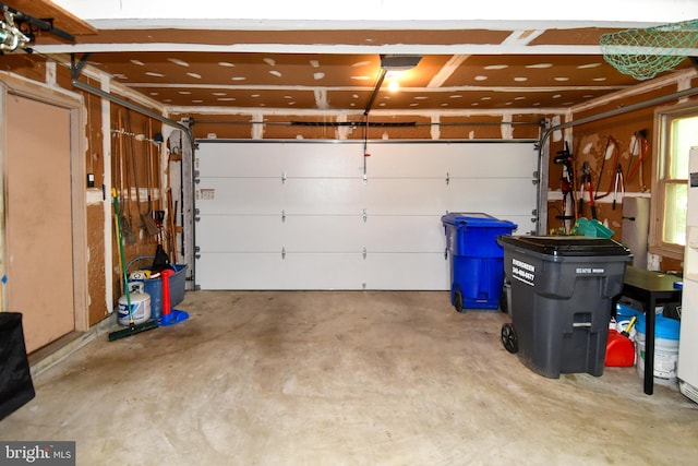 3505 Fox Ridge Rd, Waldorf, MD 20601 - garage with a garage door opener