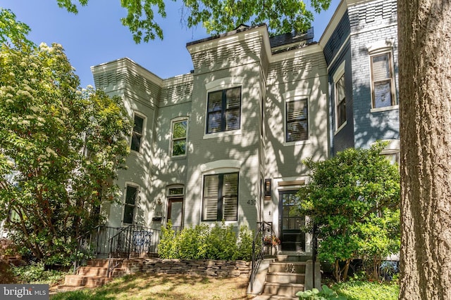 430 15th St SE, Washington, DC 20003 - view of front of house