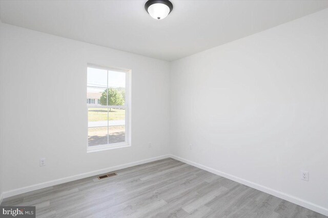 4205 Cabin Creek Hurlock Rd, Hurlock, MD 21643 - empty room featuring baseboards, visible vents, and wood finished floors