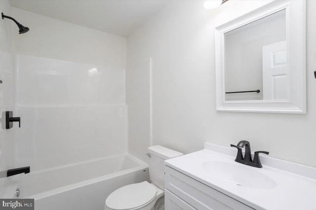 4205 Cabin Creek Hurlock Rd, Hurlock, MD 21643 - bathroom featuring vanity, shower / bath combination, and toilet