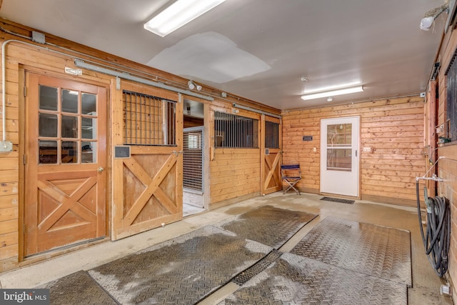 537 Cannon Ball Rd, Berryville, VA 22611 - view of horse barn