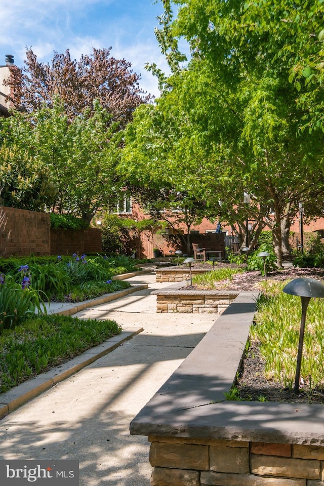 1 Christian St Unit 44L, Philadelphia, PA 19147 - view of home's community