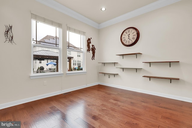 6206 Payton Way, Frederick, MD 21703 - interior space with wood finished floors, visible vents, baseboards, ornamental molding, and recessed lighting