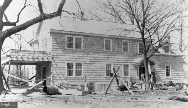 view of front of house