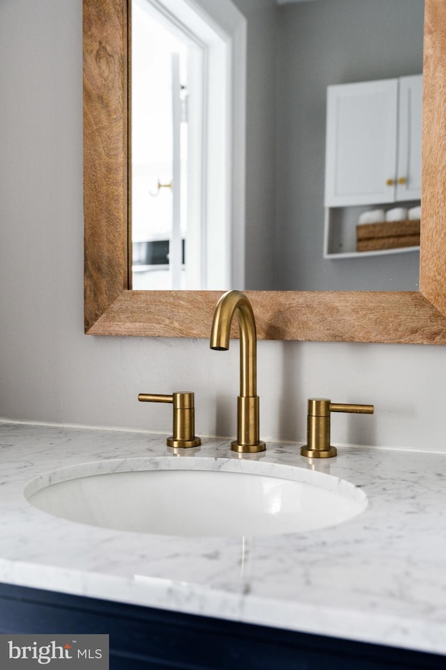 room details with vanity