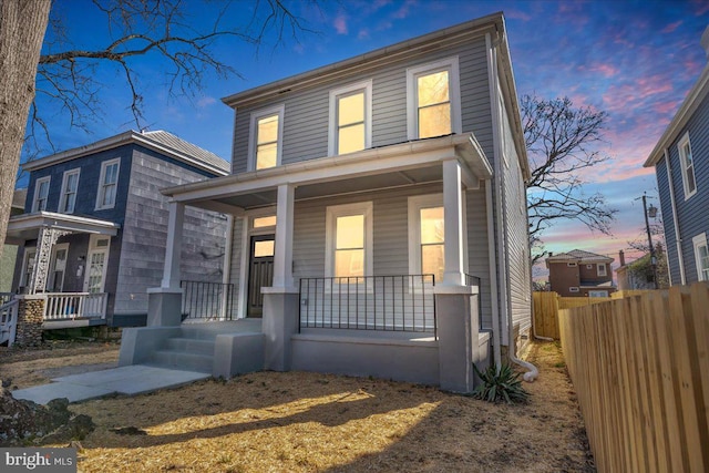 605 Northside Ave, Richmond, VA 23222 - traditional home featuring covered porch and fence