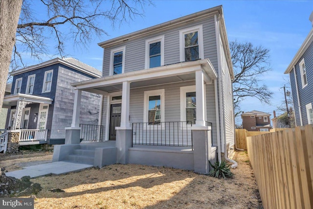 605 Northside Ave, Richmond, VA 23222 - view of front of house featuring fence and a porch