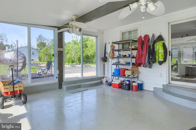 garage featuring ceiling fan