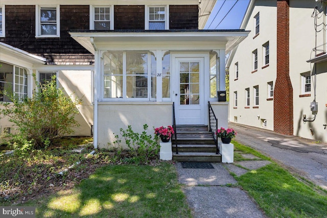 view of property entrance