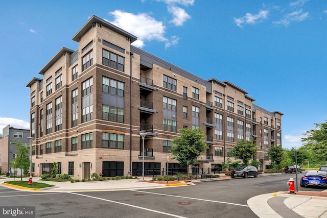 2320 Field Point Rd Unit 4-405, Herndon, VA 20171 - view of apartment building / complex