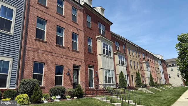view of building exterior