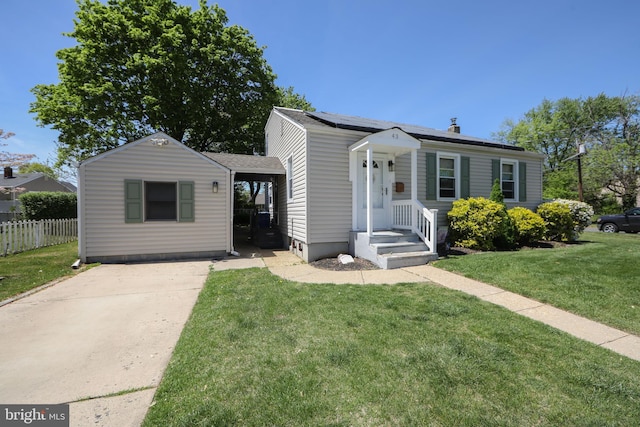 43 Churchill Rd, Cherry Hill, NJ 08034 - bungalow with fence and a front yard