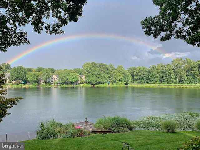 11566 Lake Newport Rd, Reston, VA 20194 - water view