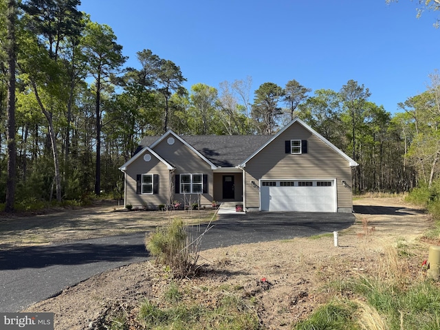 view of front of house with driveway