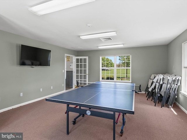 playroom with baseboards, carpet flooring, and visible vents