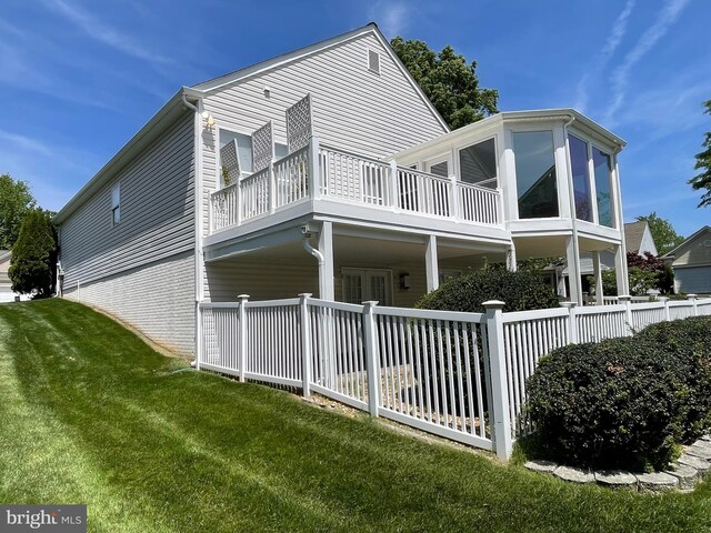 34 Dayton Cir, Fredericksburg, VA 22406 - view of side of property