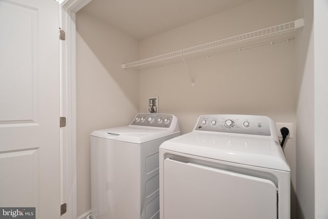 230 Rhea Dr, Martinsburg, WV 25403 - washroom with laundry area and washing machine and dryer
