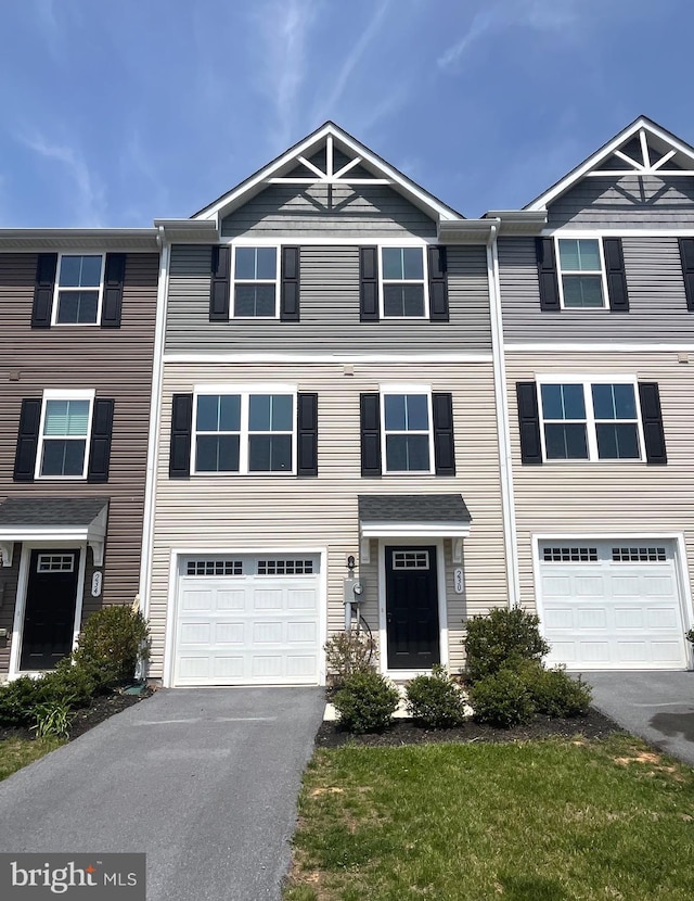230 Rhea Dr, Martinsburg, WV 25403 - view of property featuring a garage and driveway