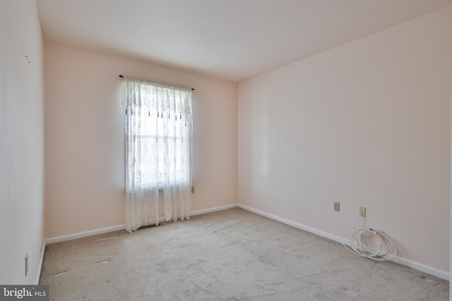 1514 Ravena St Unit D, Bethlehem, PA 18015 - unfurnished room featuring baseboards and carpet