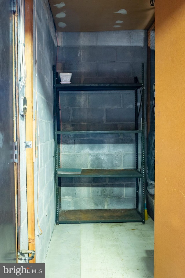 3203 Old Post Dr Unit 1, Pikesville, MD 21208 - detailed view of concrete block wall