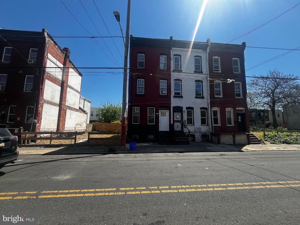 2631 N 17th St, Philadelphia, PA 19132 - view of property