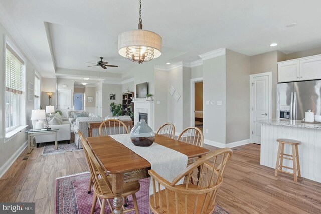 912 Moorings Cir Unit 8, Stevensville, MD 21666 - dining area with a ceiling fan, baseboards, light wood-style flooring, recessed lighting, and ornamental molding