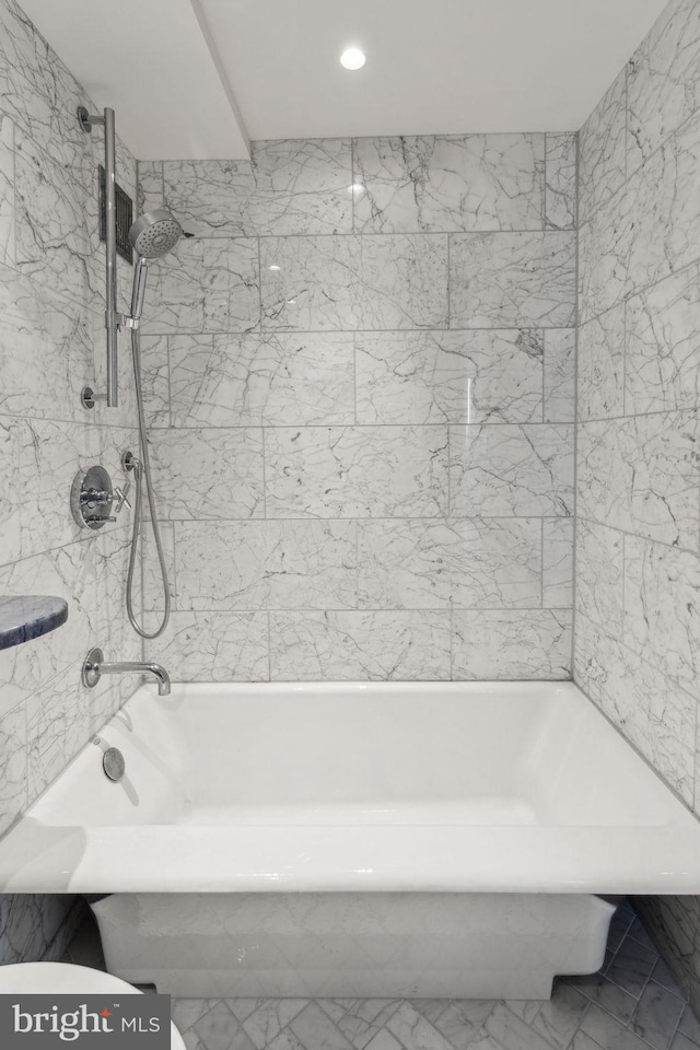 200 Locust St Unit 24Bn, Philadelphia, PA 19106 - full bath featuring recessed lighting