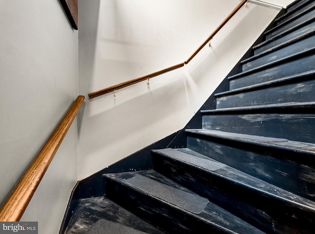 117 Holly Ln, Pilesgrove, NJ 08098 - view of staircase