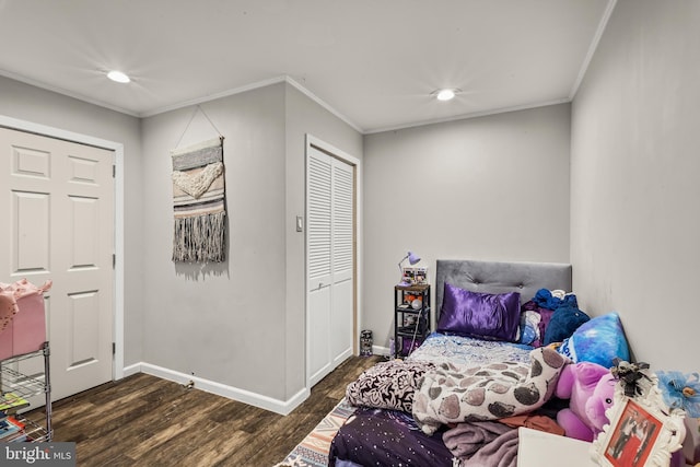 117 Holly Ln, Pilesgrove, NJ 08098 - bedroom with wood finished floors, crown molding, baseboards, recessed lighting, and ceiling fan