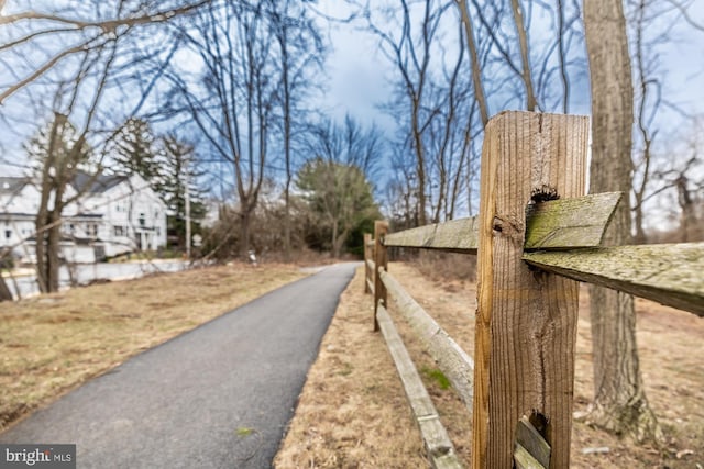 362 Star Tavern Ln, West Chester, PA 19382 - view of road