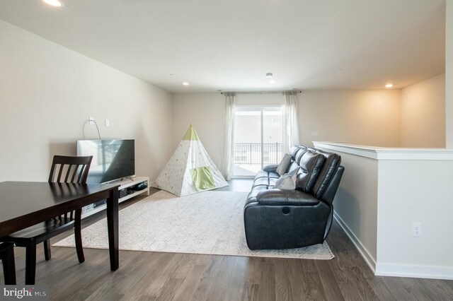 362 Star Tavern Ln, West Chester, PA 19382 - interior space with baseboards, recessed lighting, wood finished floors, and an upstairs landing